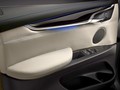 Bayerische Motoren Werke: BMW na avtomobilskem salonu v Parizu 2014