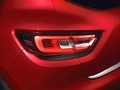 RENAULT RAZKRIVA NOVI CLIO: PRODAJNA USPEŠNICA V PRENOVLJENI PODOBI