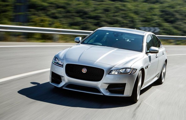 Jaguar XF: Lažji, učinkovitejši in izjemno tehnološko napreden