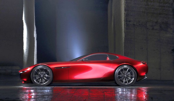 Mazda RX-VISION: Mazda v Tokiu predstavila koncept športnega avtomobila z rotacijskim motorjem