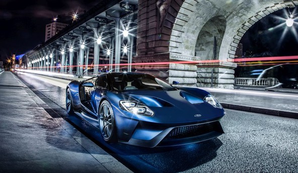 Ford GT: Superšportnik s hibridnim vetrobranskim steklom Corning® Gorilla®