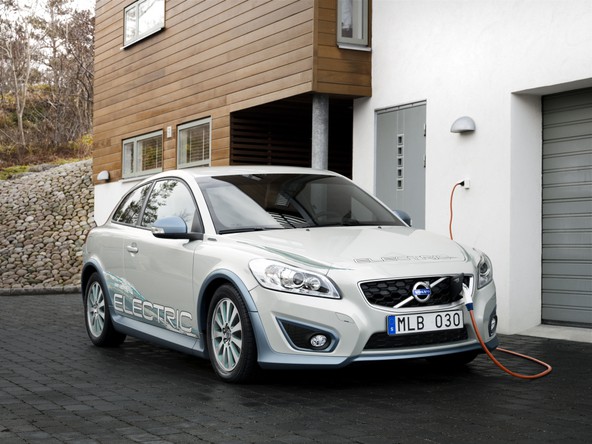 Volvo C30 Electric: Kitajci spoznavajo električno gnane volve