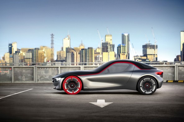Povsem nov svet: Opel GT Concept z vizionarsko notranjostjo