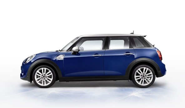 Novi MINI Seven: Poudarjene britanske korenine in tradicionalen koncept