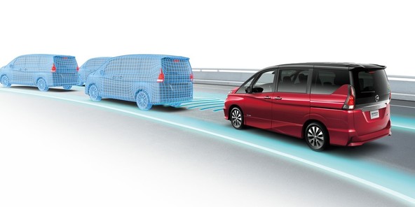 Nissan s tehnologijo ProPILOT v novem modelu Serena: Prvi japonski avtomobilski proizvajalec, ki predstavlja sistem za avtonomno vožnjo