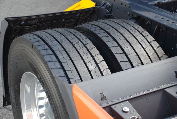 Tovorne pnevmatike Goodyear: S pravilno izbiro tovornih pnevmatik lahko zmanjšamo stopnjo emisij CO2