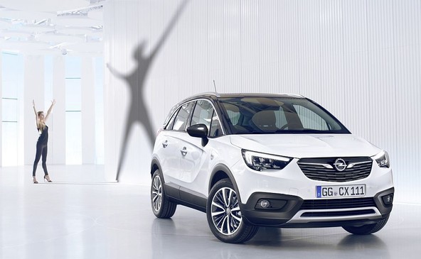 Novi Opel Crossland X: Samozavesten SUV z mestno eleganco