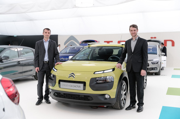 CITROËN C 4 CACTUS: PREDAJA VOZILA FAKULTETI ZA ELEKTROTEHNIKO