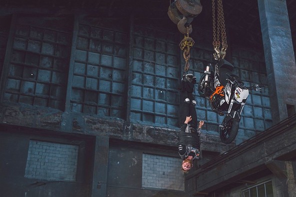 Projekt Ride and Slay: Poklon stunterstvu