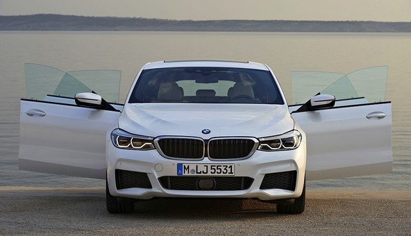 BMW serije 6 Gran Turismo: Potovalno udobje na dolgih razdaljah