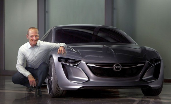 Opel Monza Concept: Oplova vizija lastne prihodnosti