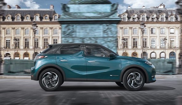 DS 3 CROSSBACK: IKONA VISOKOTEHNOLOŠKEGA STILA