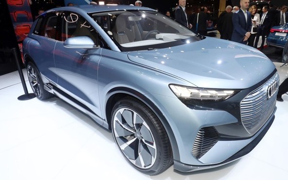 Audi Q4 e-tron concept: Avtomobil, ki je čedalje bližje serijski proizvodnji