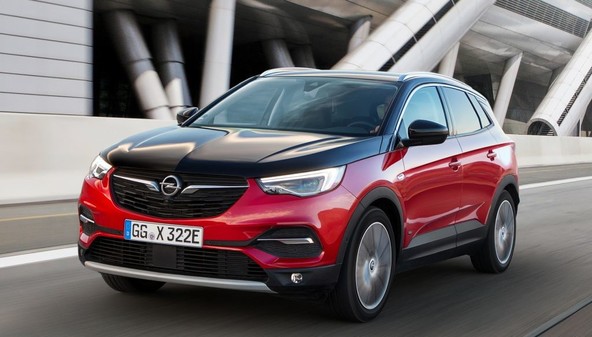 Pripravljeni, pozor, zdaj: Opel Grandland X tudi kot priključni hibrid s štirikolesnim pogonom
