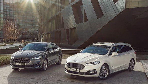 Novi Ford Mondeo: Mondeo zdaj navduši s še bolj prefinjeno izkušnjo bencinsko-električnega pogona