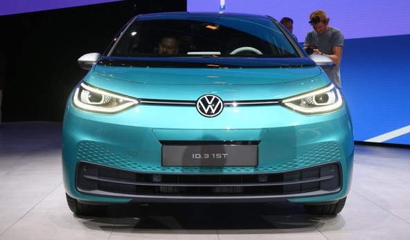 Volkswagen & IAA 2019 : ID.3 napoveduje preboj električnega avtomobila