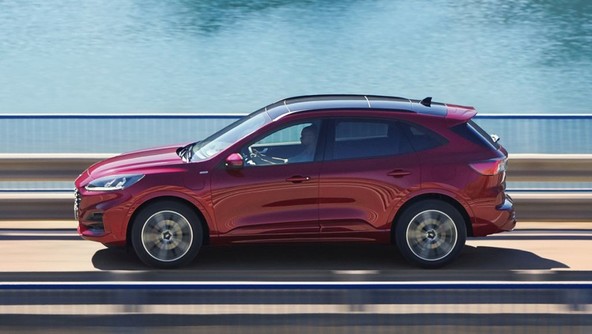 Inovativna nova Ford Puma: Puma združuje učinkovitost blagega hibrida in ima veliko prostora za prtljago