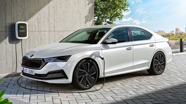 Nova Škoda Octavia: Še več prostornosti, povezljivosti in emocionalnosti