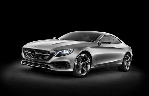 Garmin® & Mercedes-Benz S-class coupé concept: Garmin ponuja navigacijo s '3D City Models' za konceptno vozilo