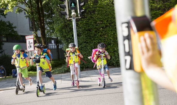 Evropski teden mobilnosti - ETM: Ljubljanski Vrtec Mladi rod opozarja na varnost v prometu