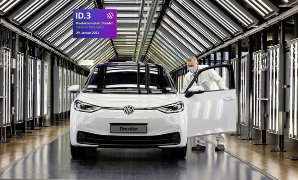ID.3 sedaj še dostopnejši : Volkswagen je razširil dosedanjo ponudbo modela ID.3
