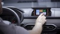 NOVI DACIA SANDERO: NJEGOV ZASLON POTEGNETE KAR IZ ŽEPA