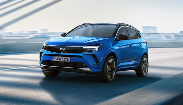 Novi Opel Grandland: Jasen in drzen dizajn, učinkovit in seveda električen