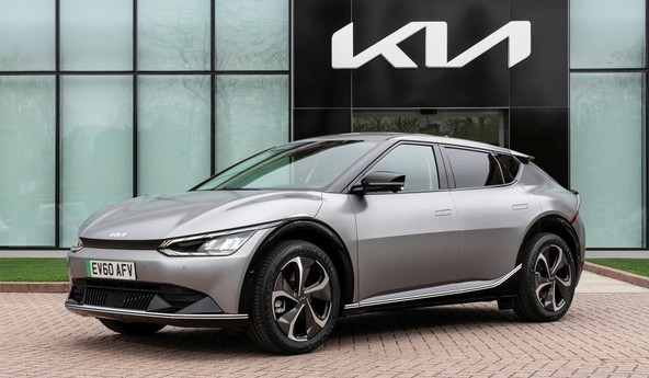 KIA EV6: Zelo uporaben električni avto