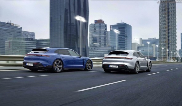 Novi Taycan Sport Turismo: Praktičen multitalent s cestno dinamiko