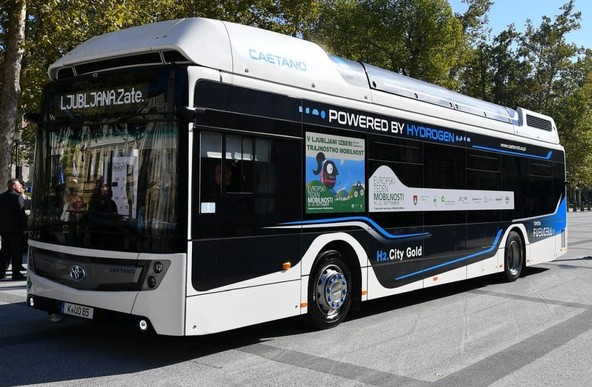 Evropski teden mobilnosti 2022: Nimamo alternativne prihodnosti, imamo pa alternativna goriva