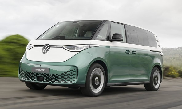 Evropska premiera na VW Bus Festivalu: Prihaja ID. Buzz z dolgo medosno razdaljo