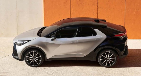Nova Toyota C-HR: SVETOVNA PREMIERA POVSEM NOVE TOYOTE 