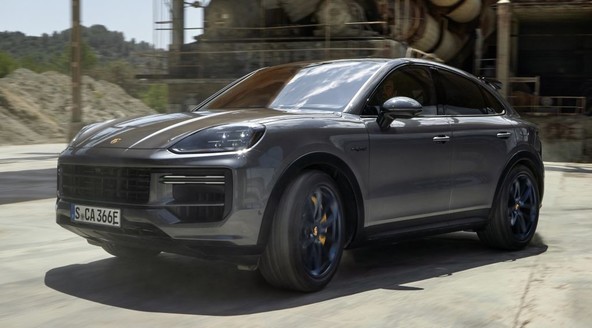 Porsche Cayenne Turbo E-Hybrid: Najzmogljivejši Cayenne vseh časov