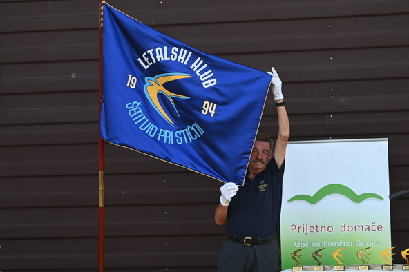 Letalski klub Šentvid pri Stični: 30 let majhnega letalskega kluba z velikim srcem