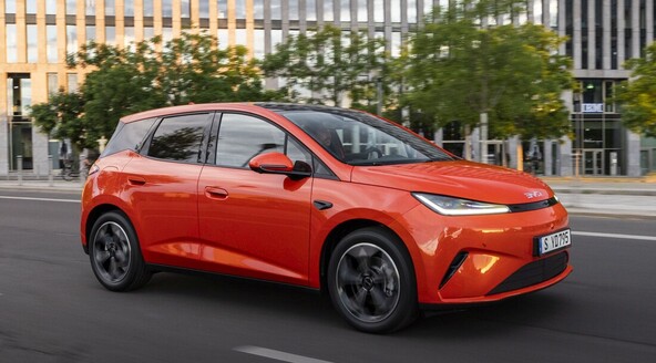 BYD DOLPHIN G DM-i : Novi BYD s priključno-hibridnim pogonom Super Hybrid redefinira segment B