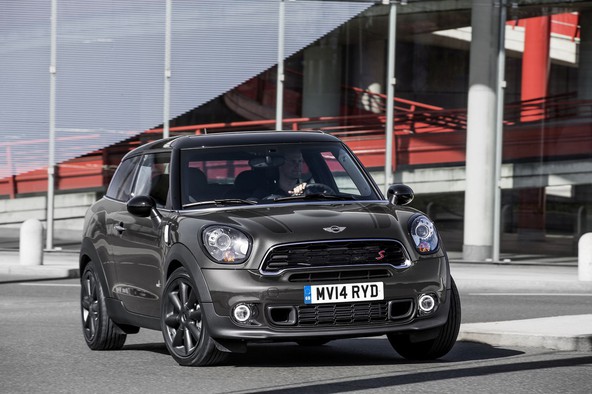 Novi MINI Paceman: Eleganten individualist s svežimi oblikovnimi podrobnostmi 