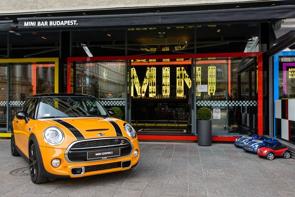 MINI: V Budimpešti se je odprl MINI BAR