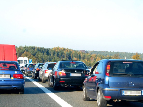 AMZS anketa: Naše vozne navade v poletni sezoni