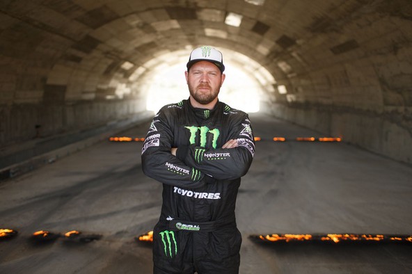 Chevrolet trophy truck by Monster Energy: Tu je vroči RecoilTWO z B.J. Baldwinom