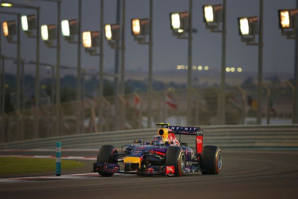 Renault Sport F1 : Poročilo o dirki za Veliko nagrado Abu Dabija