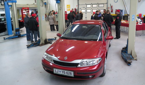 Renault & AS-RS Avtoservis : NA VRHNIKI ODPRLI NOVO SERVISNO MESTO MOTRIO