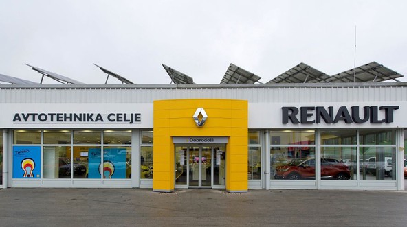»Renault Store«: Renault v Slovenijo prinaša nov koncept prodaje