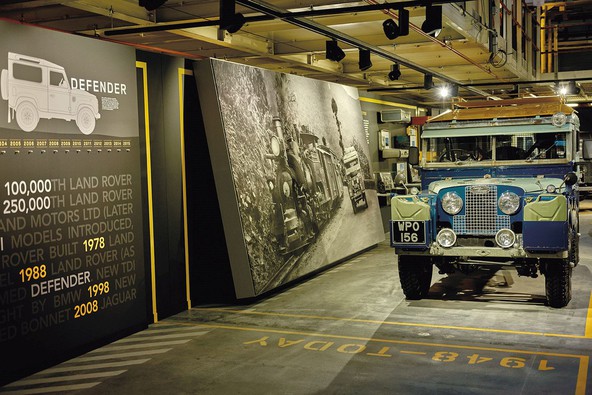 Land Rover 'Defender Celebration Line': V osrčju solihullskega obrata so se vrnili v leto 1948