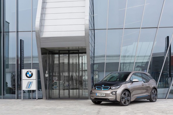 BMW Group Slovenija: BMW i začenja dobo električne mobilnosti v Sloveniji