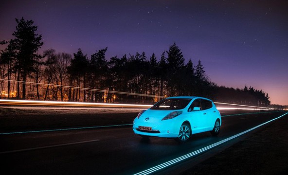 Nissan LEAF: Prvi avtomobil, ki se sveti v temi