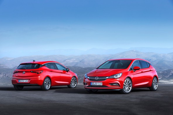 Opel: Prve slike nove Astre!