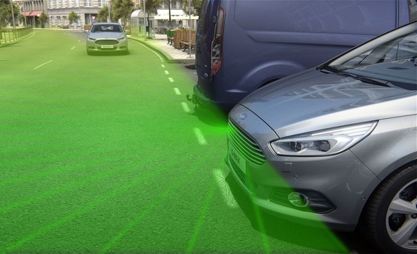 Avtomobili, ki vidijo 'okrog vogala'?: Ford v Evropi uvaja videotehnologijo, ki voznikom pomaga, da se izognejo trčenju