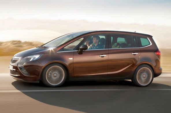 Opel na IAA: Kvartet svetovnih premier