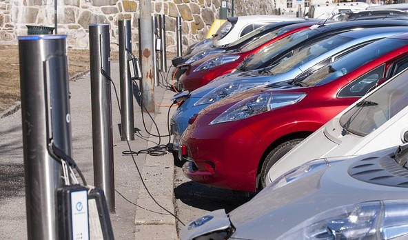Trojanski konj trajnostne mobilnosti (drugič, pa absolutno ne zadnjič!): Na elektriko vsaj gre (v glavnem), če že na vodik ne gre!