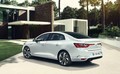 Novi MEGANE GrandCoupé: Dinamična oblika in prestižnejša notranjost nove Renaultove triprostorske limuzine